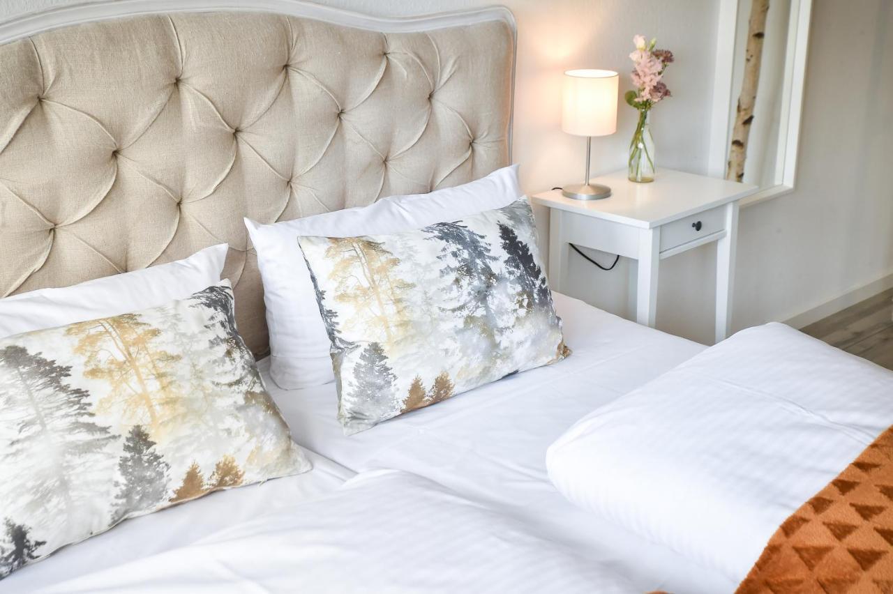 Habitat Esslingen Hotel Esslingen am Neckar Екстериор снимка