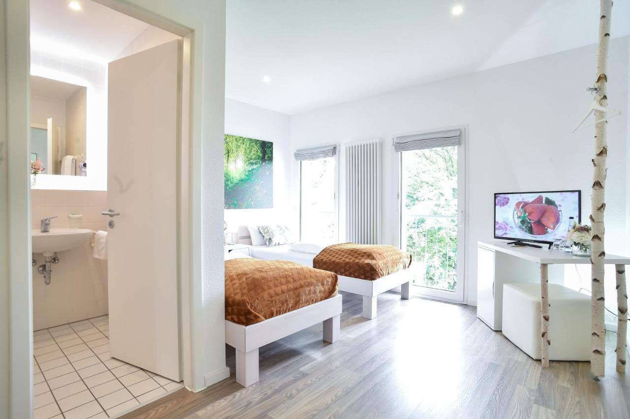 Habitat Esslingen Hotel Esslingen am Neckar Екстериор снимка